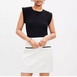 Loft Tweed Pocket Skirt Size 10 NWOT